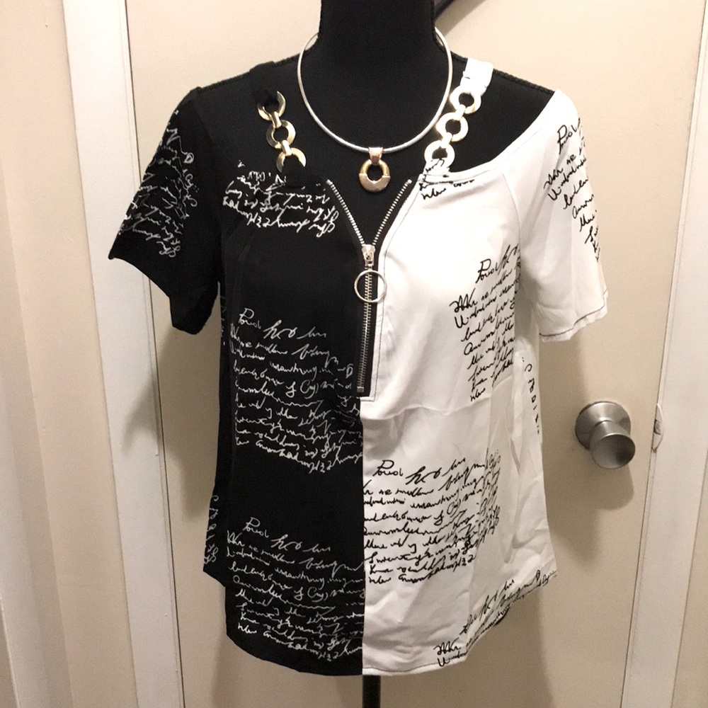 Stylish Two-Tone Script Zip Front Women’s Top - Black & White